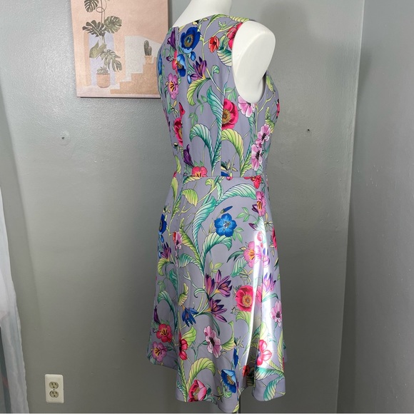 Ann Taylor dress side 6 - Picture 4 of 10